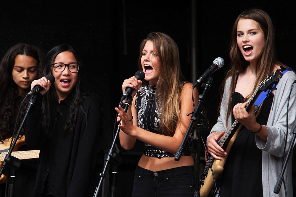 Elevband synger Great Things